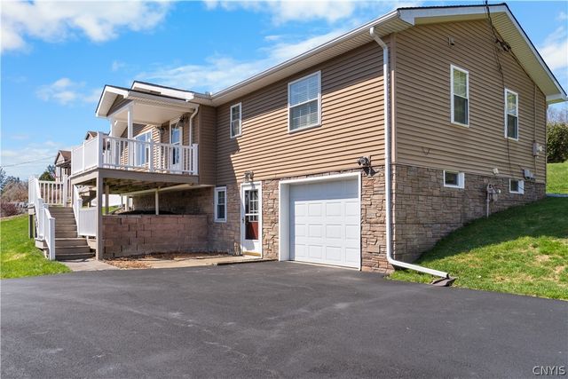 10 Rosewood Avenue, Cortland, NY 13045