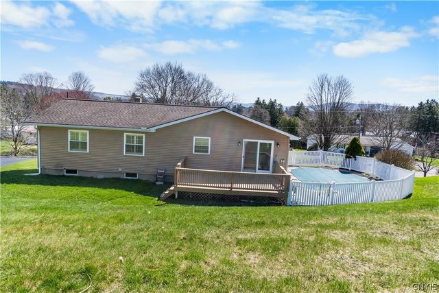 10 Rosewood Avenue, Cortland, NY 13045