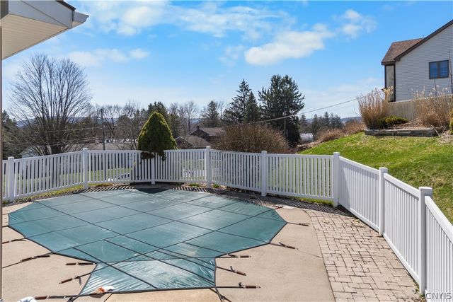 10 Rosewood Avenue, Cortland, NY 13045