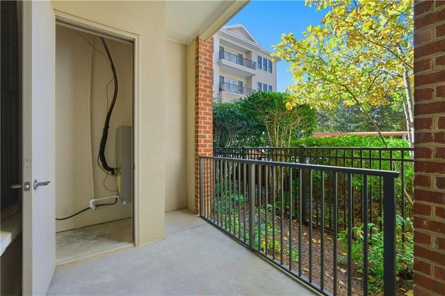 3621 Vinings Slope SE 2115, Atlanta, GA 30339