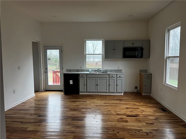 10 Sirrine Street, Anderson, SC 29624