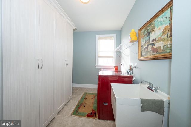 305 OLD LISETER RD, Newtown Square, PA 19073