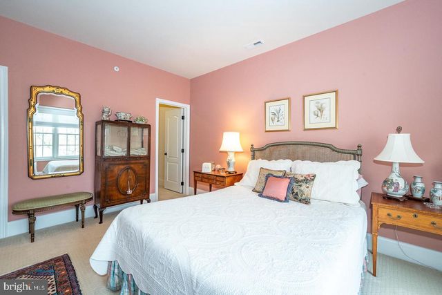 305 OLD LISETER RD, Newtown Square, PA 19073