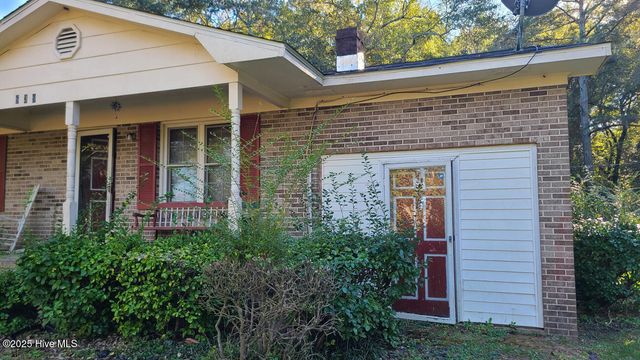 639 Cornwallis Road, Teachey, NC 28464