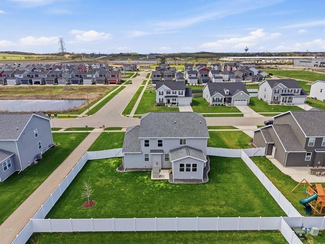 2736 Leo Mary Street, Fitchburg, WI 53711