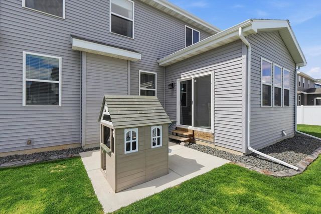 2736 Leo Mary Street, Fitchburg, WI 53711