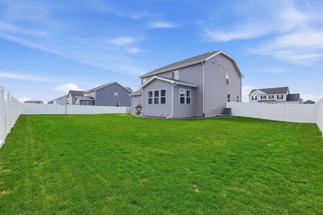 2736 Leo Mary Street, Fitchburg, WI 53711