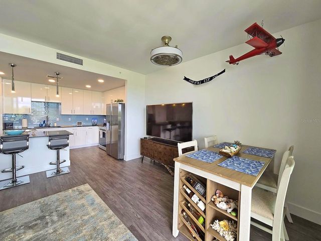 1709 N TAMIAMI TRAIL A519, Sarasota, FL 34234