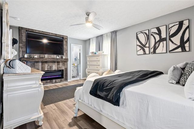 5232 Pine Way Road, Powder Springs, GA 30127