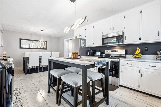 5232 Pine Way Road, Powder Springs, GA 30127