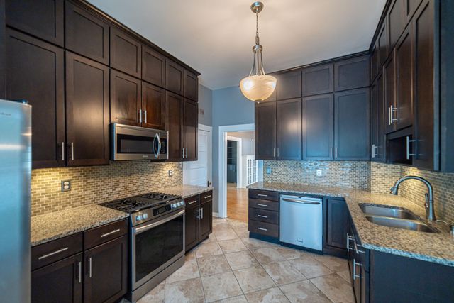 3515 Central Avenue, Paducah, KY 42001