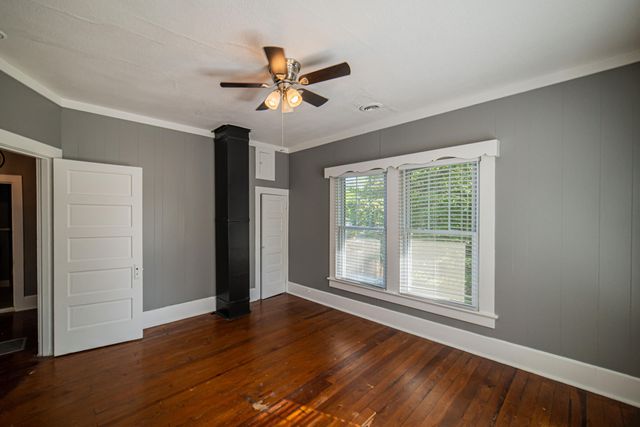 3515 Central Avenue, Paducah, KY 42001