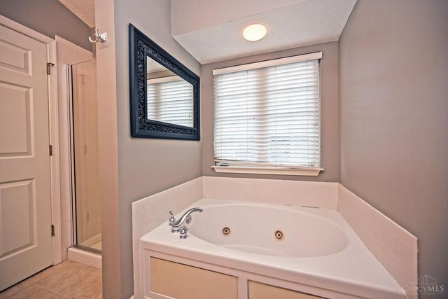 7207 Ivy Way, Newtown, OH 45244