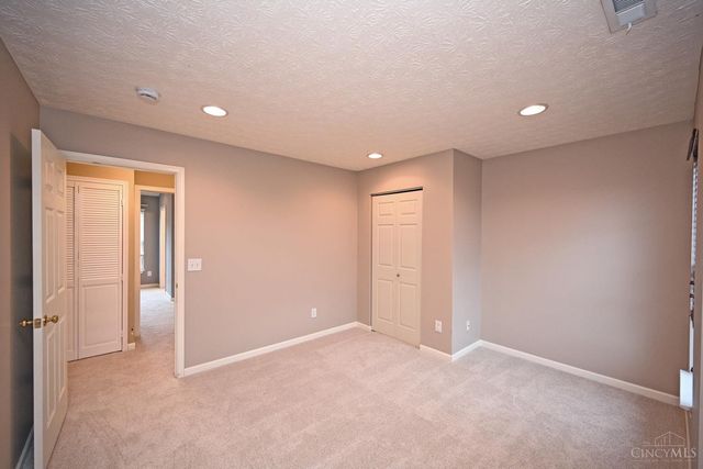 7207 Ivy Way, Newtown, OH 45244