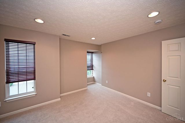 7207 Ivy Way, Newtown, OH 45244