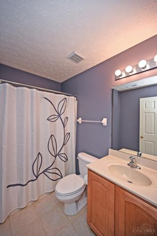 7207 Ivy Way, Newtown, OH 45244