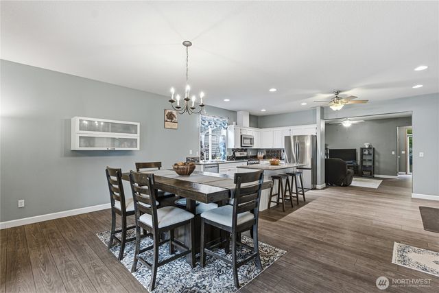 8429 14th Avenue SE, Olympia, WA 98513