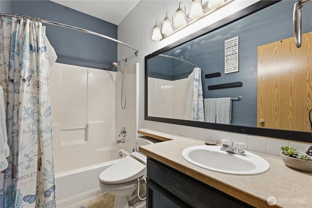 8429 14th Avenue SE, Olympia, WA 98513