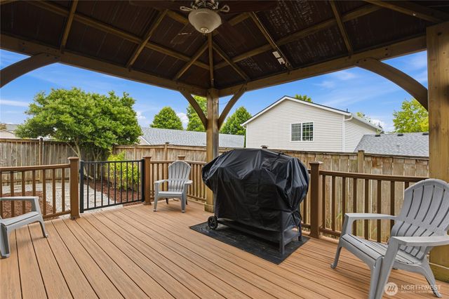 8429 14th Avenue SE, Olympia, WA 98513