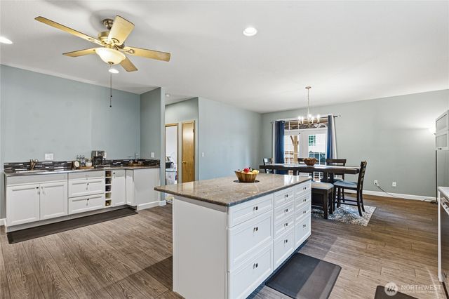 8429 14th Avenue SE, Olympia, WA 98513