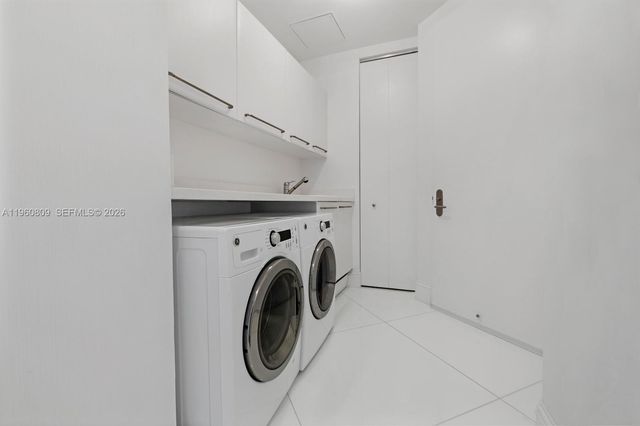 16051 Collins Ave 2503, Sunny Isles Beach, FL 33160