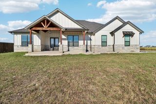 1360 County Road 4522, Decatur, TX 76234