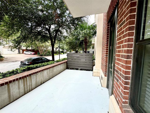 2303 Mid Ln Lane 626, Houston, TX 77027