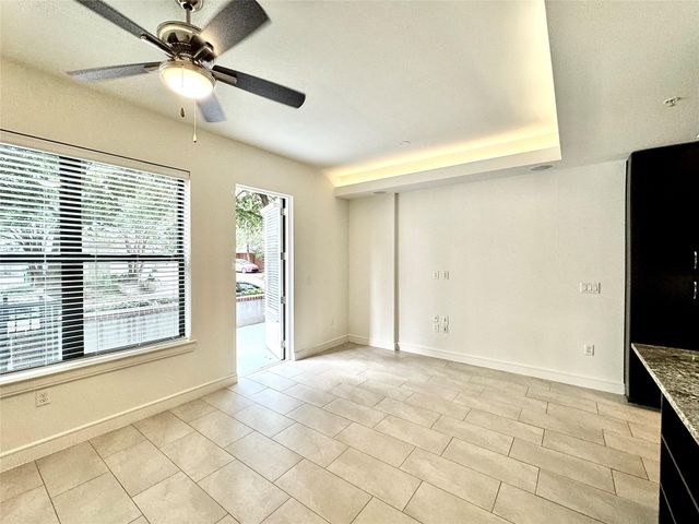 2303 Mid Ln Lane 626, Houston, TX 77027