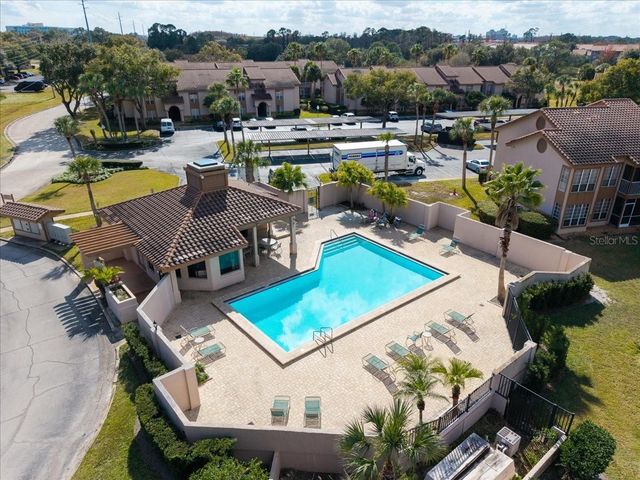 4617 GATE PL 105, Orlando, FL 32811