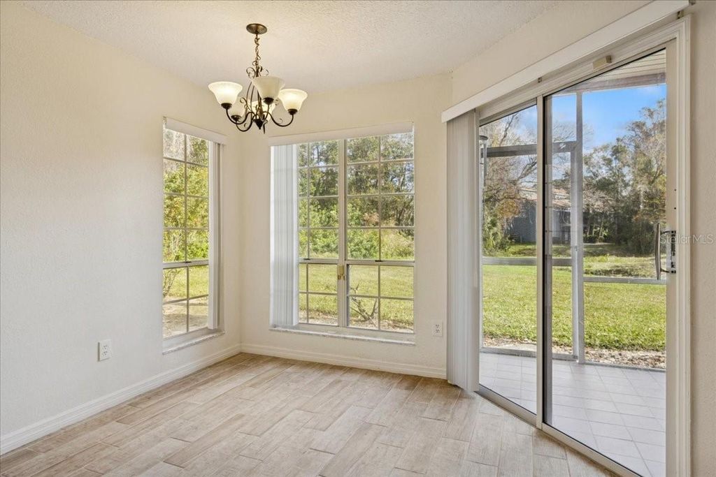 Image 16 of property listing at 4617 GATE PL 105, Orlando, FL 32811