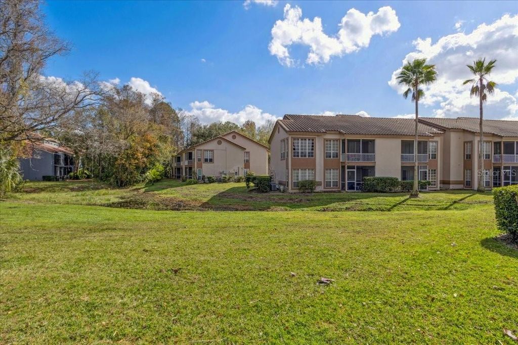 Image 30 of property listing at 4617 GATE PL 105, Orlando, FL 32811