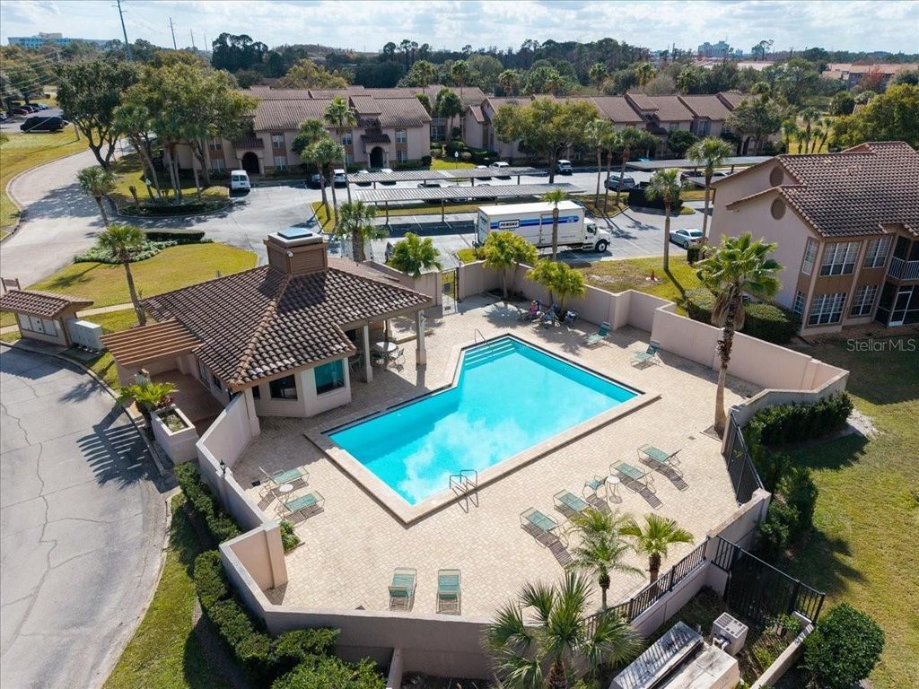 Image 37 of property listing at 4617 GATE PL 105, Orlando, FL 32811