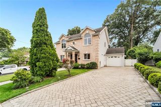245 Madison Avenue, River Edge, NJ 07661
