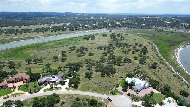 757 Pacific Place, Spring Branch, TX 78070