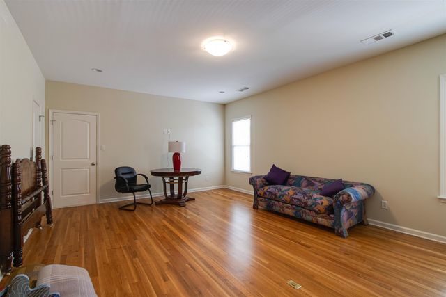 1621 LAWTON TRL, Germantown, TN 38138