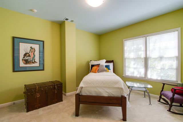 1621 LAWTON TRL, Germantown, TN 38138