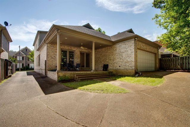 1621 LAWTON TRL, Germantown, TN 38138