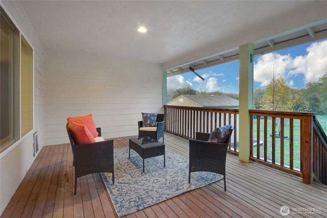 1450 SE Spruce Rd, Port Orchard, WA 98367