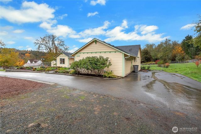 1450 SE Spruce Rd, Port Orchard, WA 98367