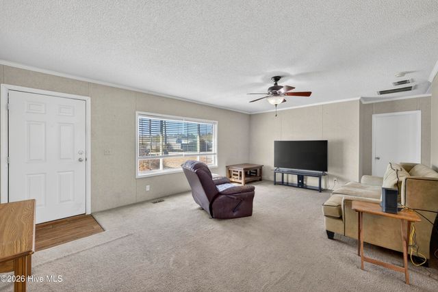 620 Cory Lane NE, Leland, NC 28451