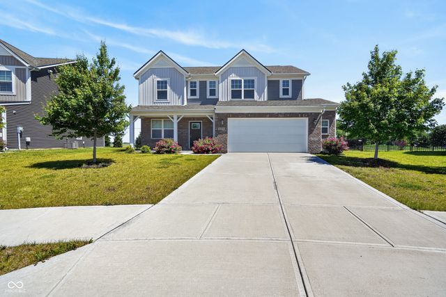 10870 Sablecliff Way, Brownsburg, IN 46112