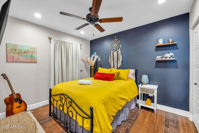 4402 E TURNEY Avenue, Phoenix, AZ 85018