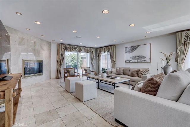 1701 Gates, Manhattan Beach, CA 90266