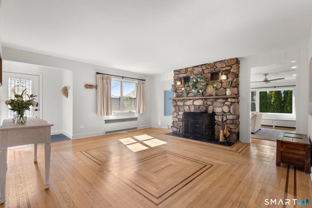 82 Lee Drive, Fairfield, CT 06824