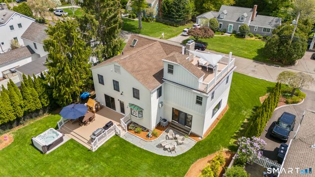 82 Lee Drive, Fairfield, CT 06824