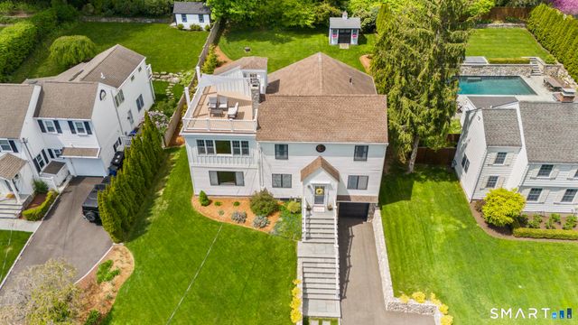 82 Lee Drive, Fairfield, CT 06824