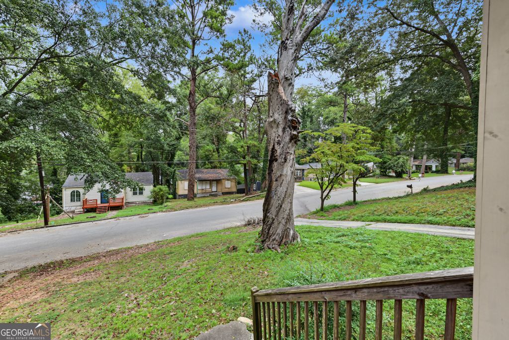 1602 Kenmore Street SW, Atlanta, GA 30311 — photo 3