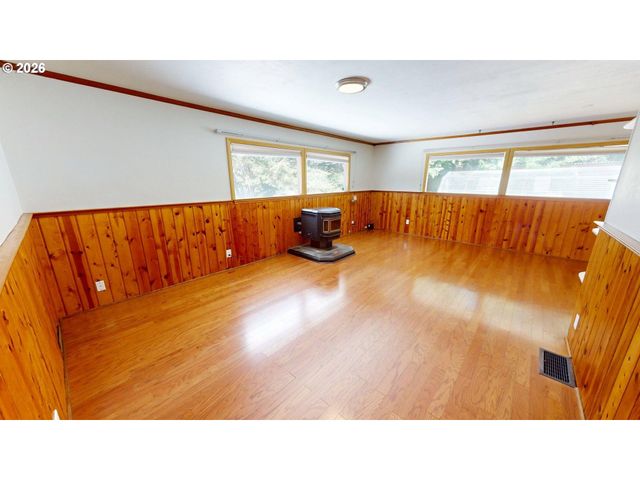 2 Highway 101, Port Orford, OR 97465