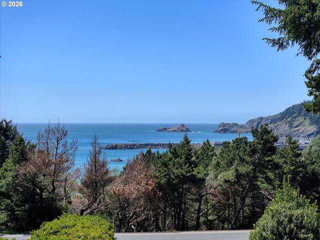 2 Highway 101, Port Orford, OR 97465