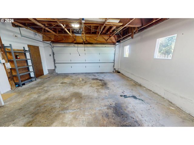 2 Highway 101, Port Orford, OR 97465